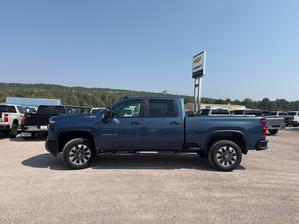 2024 Chevrolet Silverado 2500 HD Custom