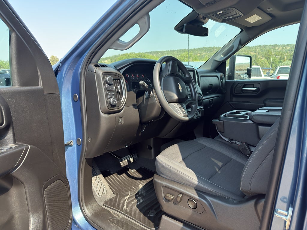 2024 Chevrolet Silverado 2500 HD Custom
