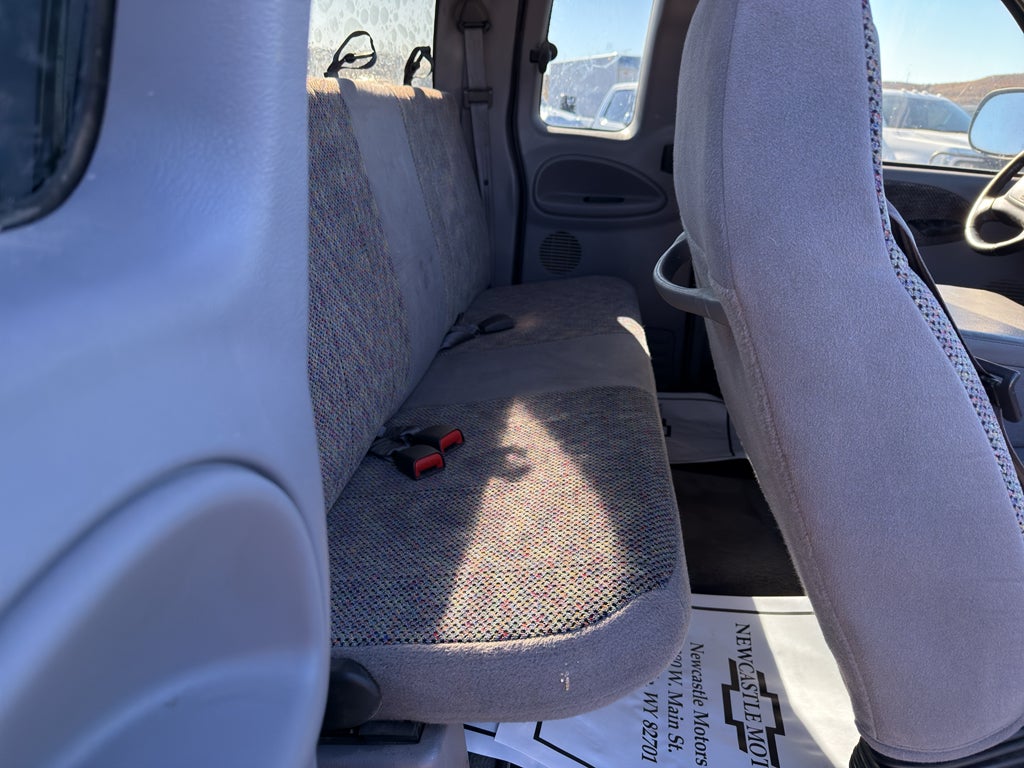 2001 Dodge Ram 1500 Base