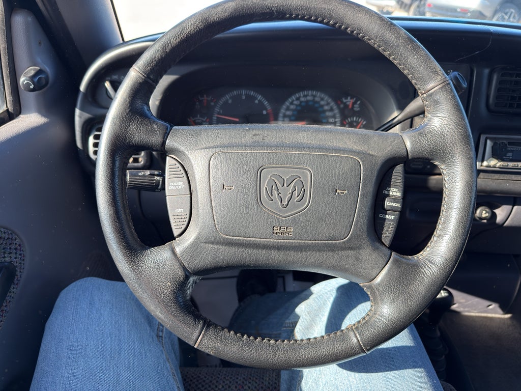 2001 Dodge Ram 1500 Base