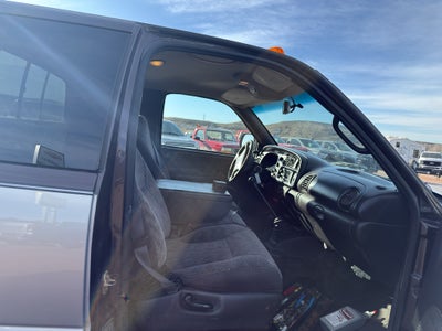 1998 Dodge Ram 2500 Base