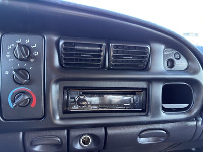 2001 Dodge Ram 2500 Base
