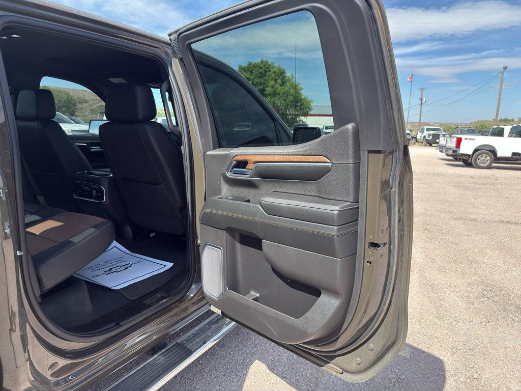 2023 Chevrolet Silverado 1500 High Country