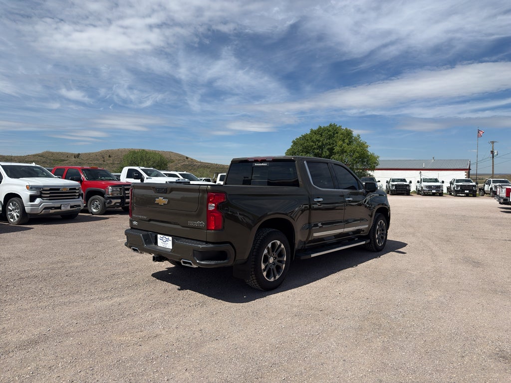 2023 Chevrolet Silverado 1500 High Country