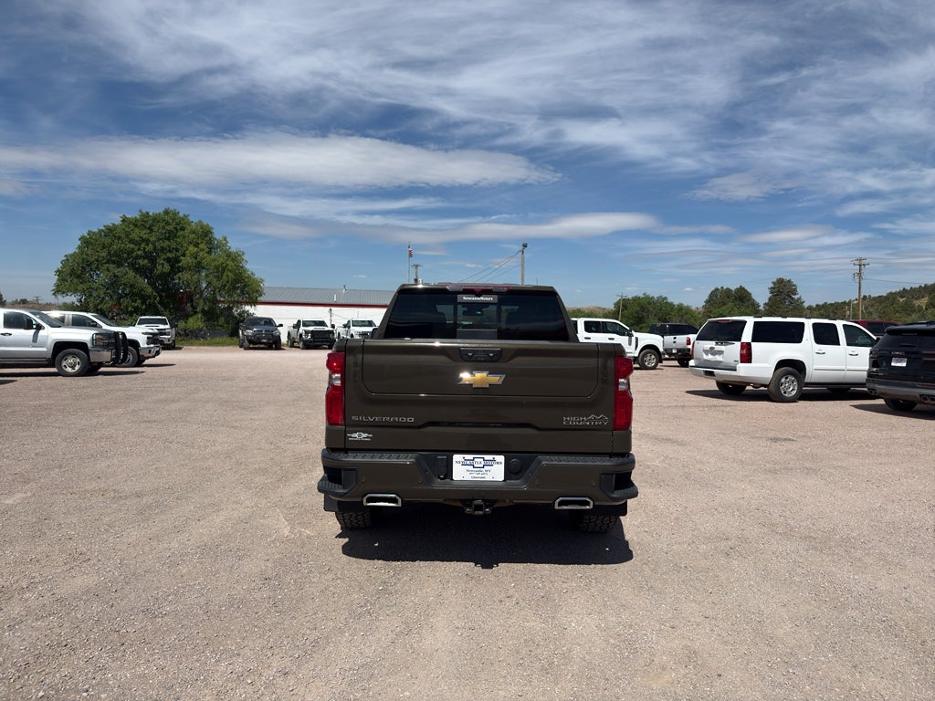 2023 Chevrolet Silverado 1500 High Country