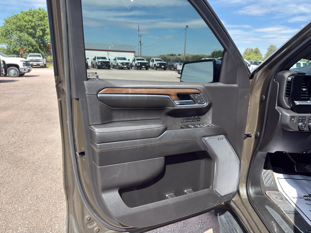 2023 Chevrolet Silverado 1500 High Country