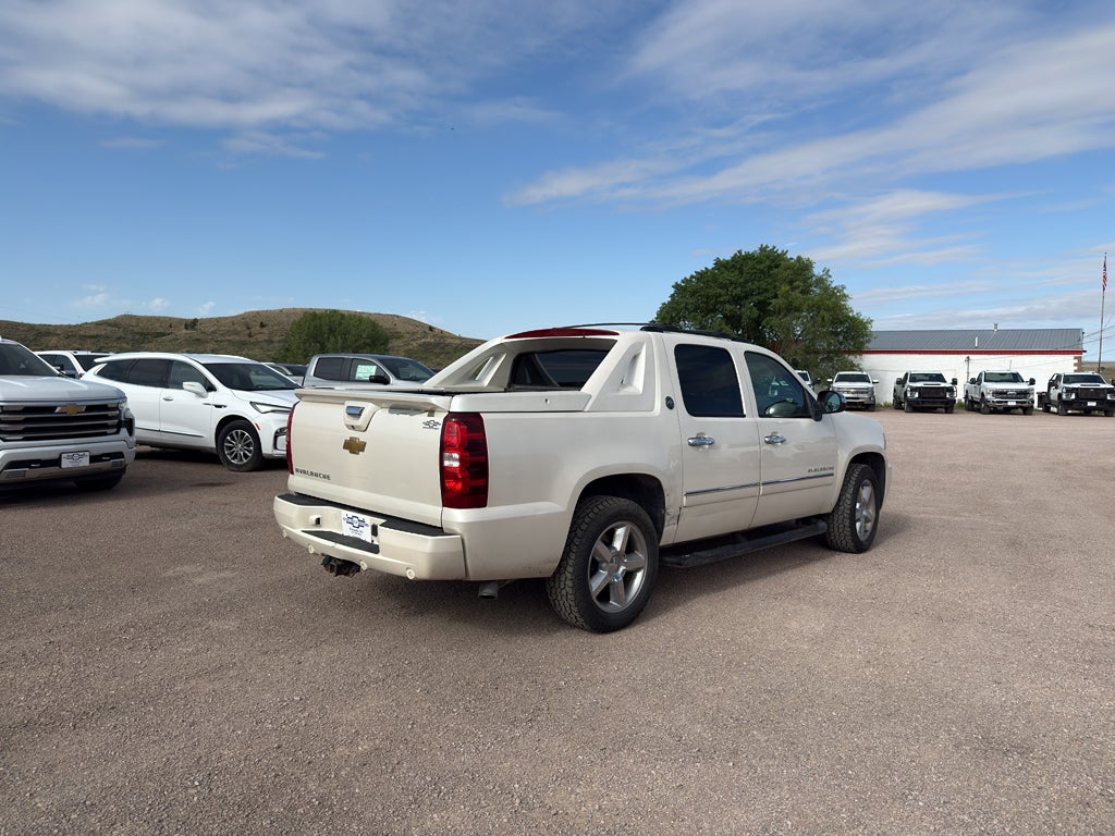 2013 Chevrolet Avalanche LTZ