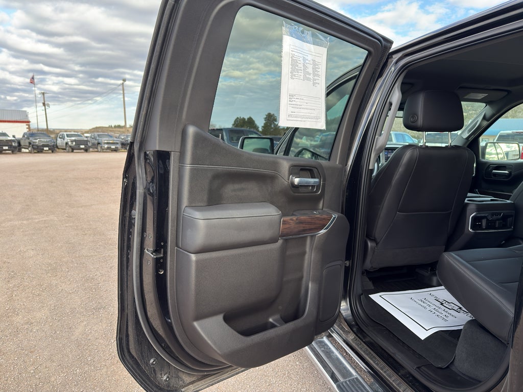 2021 GMC Sierra 1500 SLT