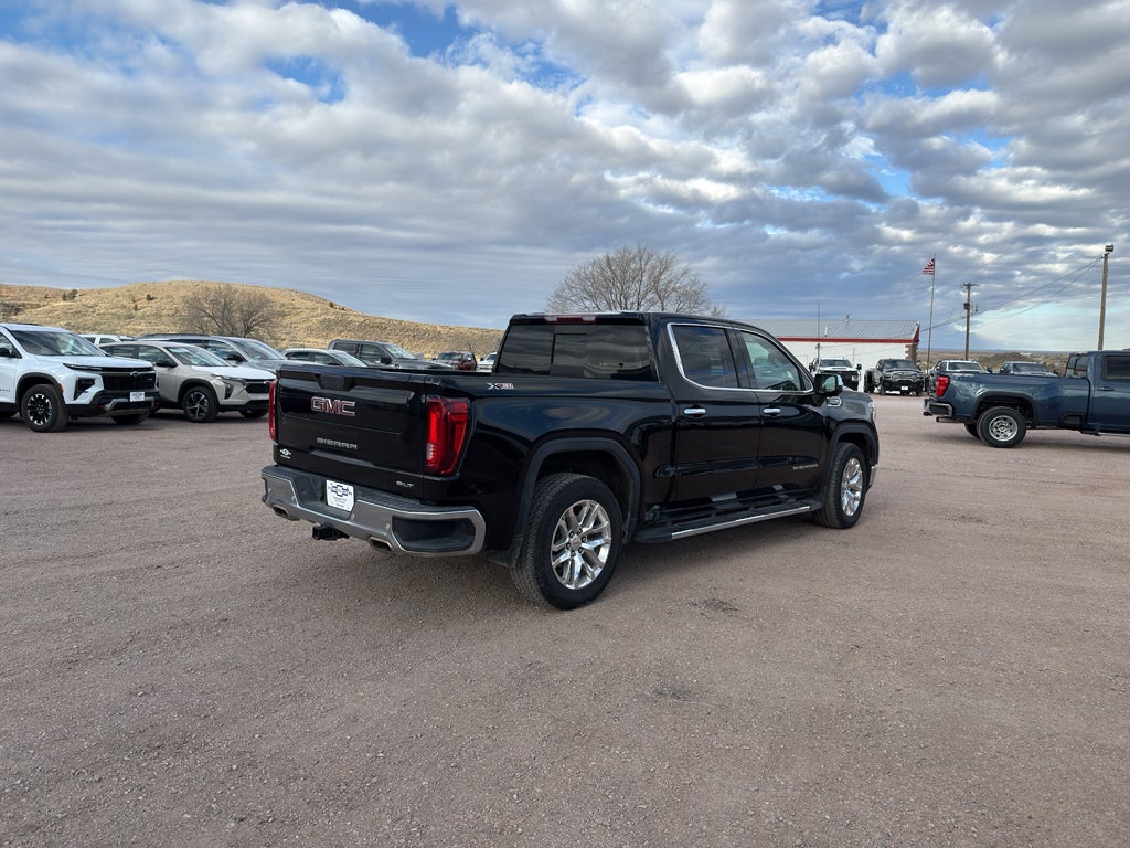 2021 GMC Sierra 1500 SLT