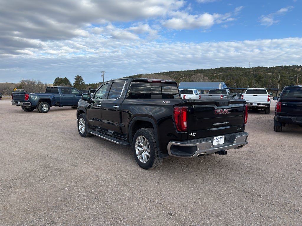 2021 GMC Sierra 1500 SLT