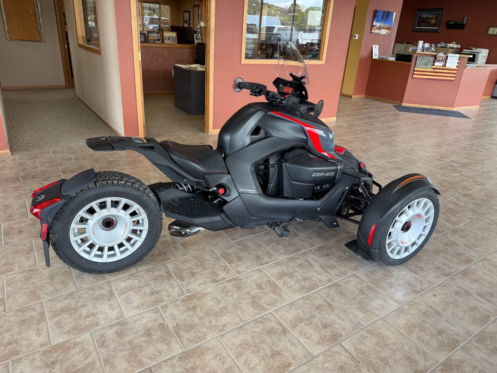 2024 CAN AM RYKER RALL 900