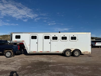 2000 EXISS HORSE TRAI Base