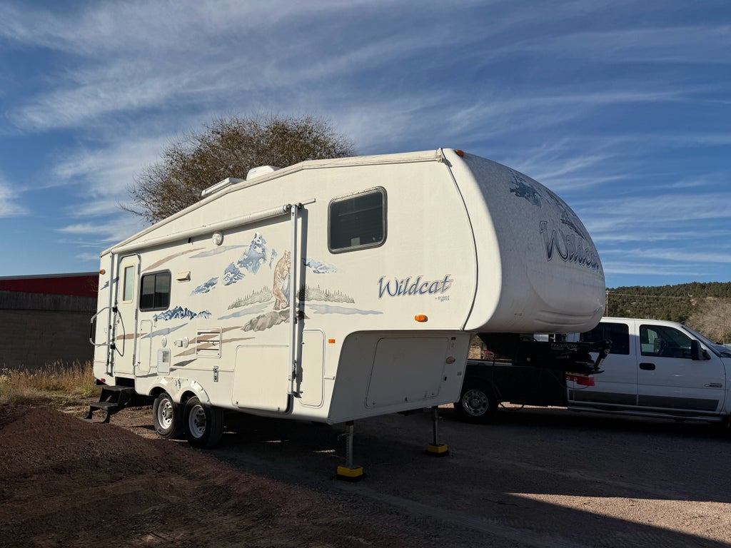 2007 FOREST RIV 8X26 CAMP