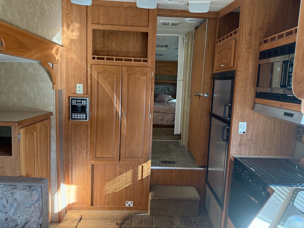 2007 FOREST RIV 8X26 CAMP