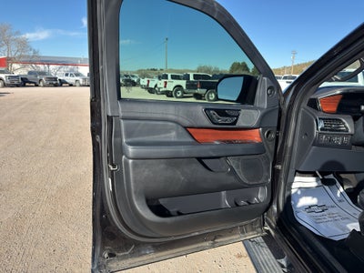 2022 Lincoln Navigator Reserve