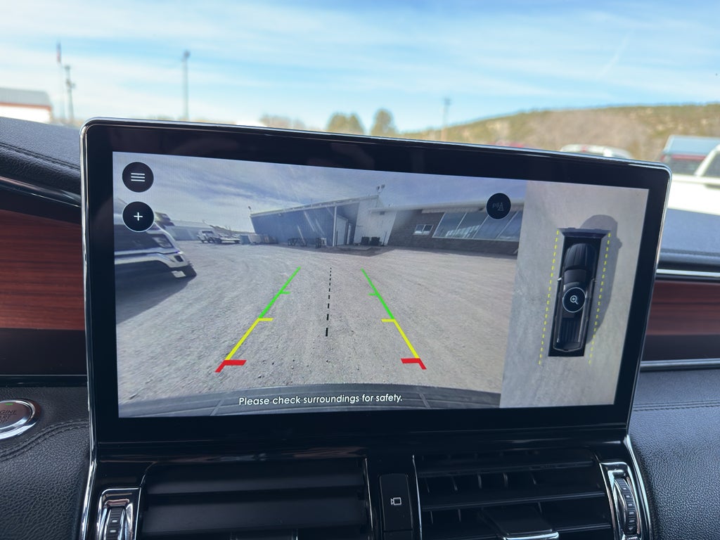 2022 Lincoln Navigator L Standard