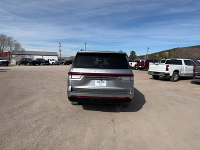 2022 Lincoln Navigator L Standard