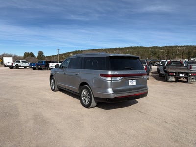 2022 Lincoln Navigator L Standard