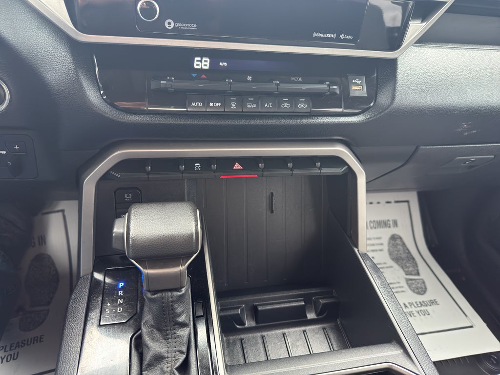 2024 Toyota Tundra 4WD SR5