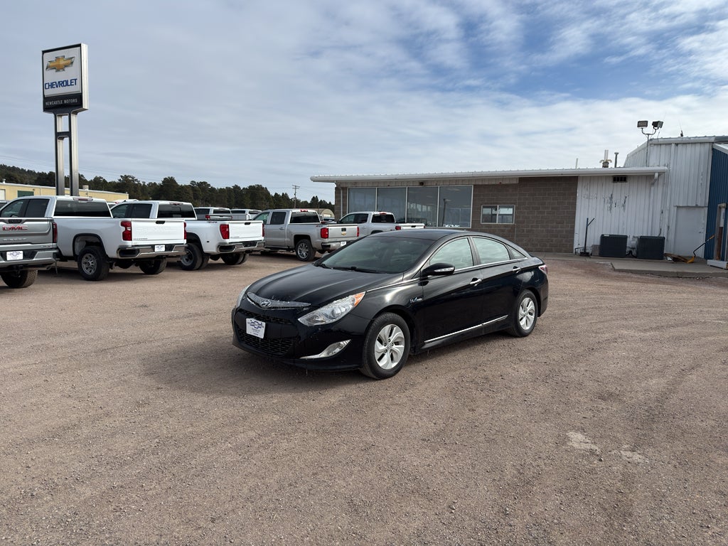 Used 2013 Hyundai Sonata Hybrid Base with VIN KMHEC4A41DA096268 for sale in Newcastle, WY