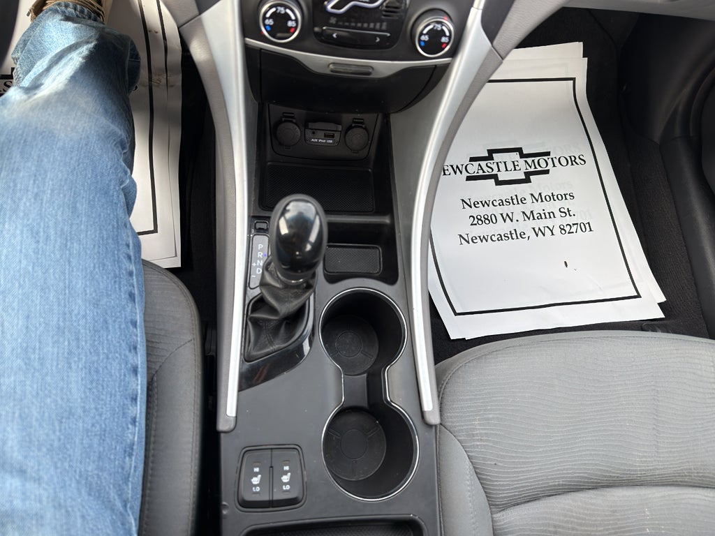 2013 Hyundai Sonata Hybrid Base